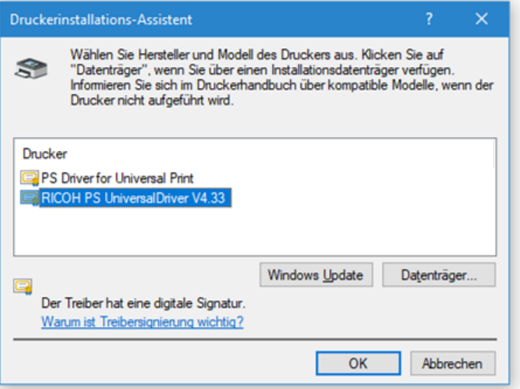 Druckerinstallations-Assistent mit ausgewähltem Treiber „RICOH PS UniversalDriver V4.33“