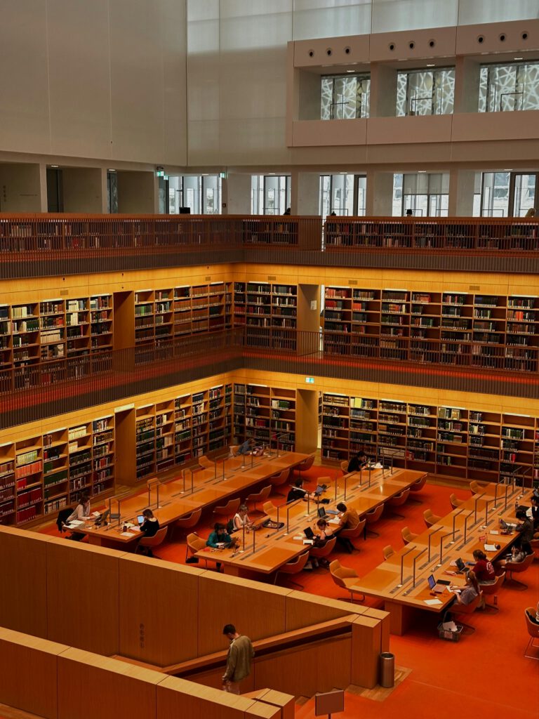 Lesesaal im Haus Unter den Linden der Staatsbibliothek zu Berlin
